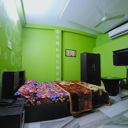 Hostel Banjara House Waranasi Zewnętrze zdjęcie