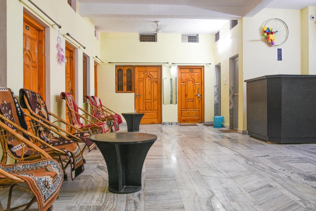 Hostel Banjara House Waranasi Zewnętrze zdjęcie