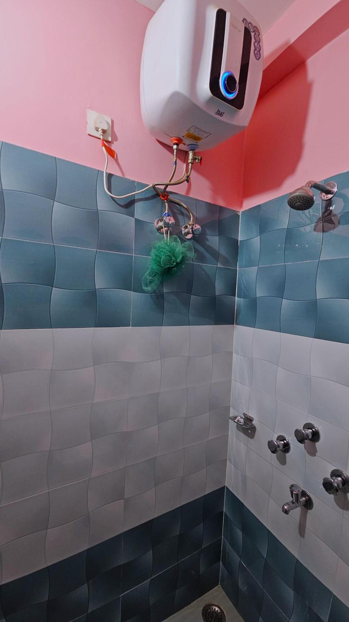 Hostel Banjara House Waranasi Zewnętrze zdjęcie